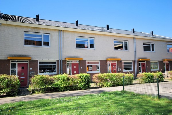 De Plataan 8, Rozenburg